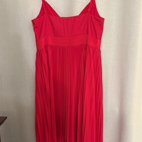 BCBG Vibrant Pink Raspberry Dress - Picture 2 of 12